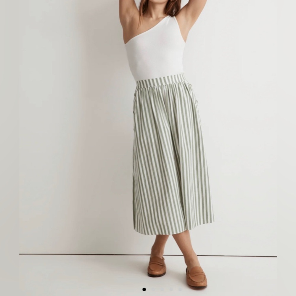 Signature Poplin Side Button Midi Skirt in Stripe Small